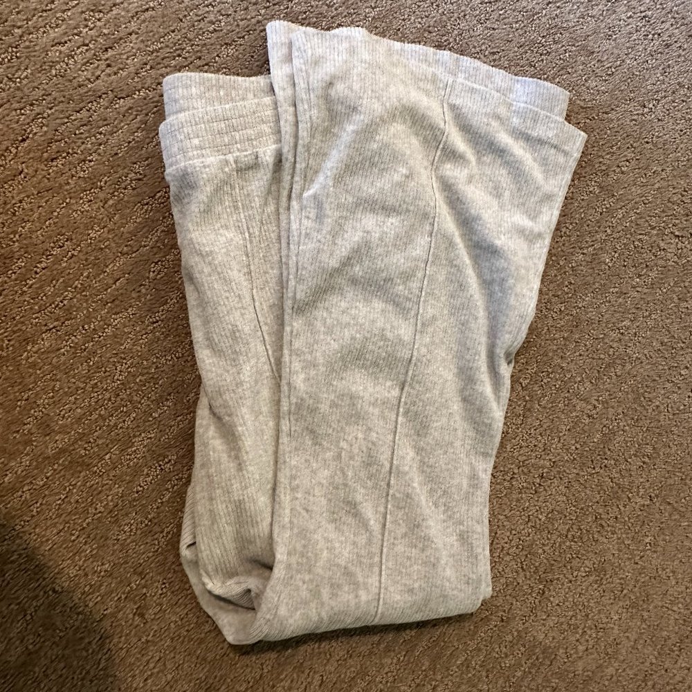 Aerie Super High-Waisted Smocked Flare Pant Gray: Size M